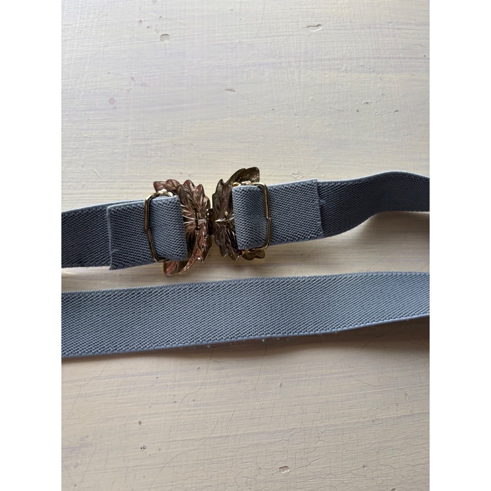 Vintage Grey Elastic Belt with Gold & Pearl Floral‎ Buckle - Picture 3 of 3
